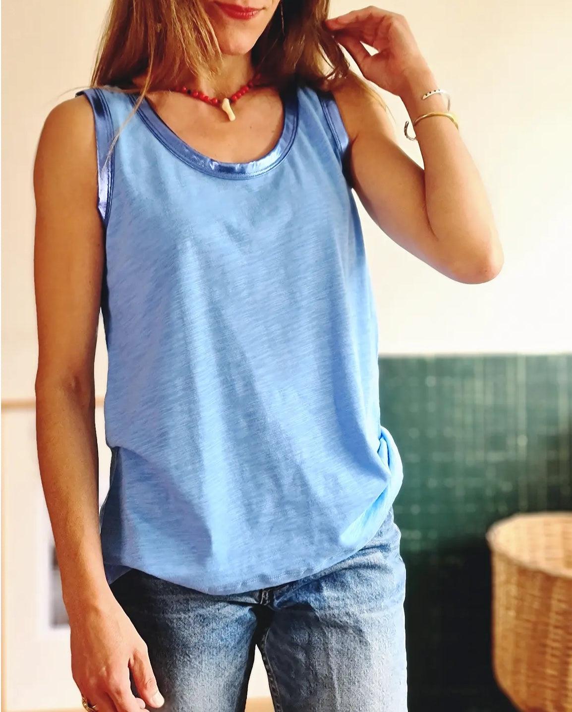 POLERA RAMONA CELESTE -40% DE DCTO. - Quemepongo