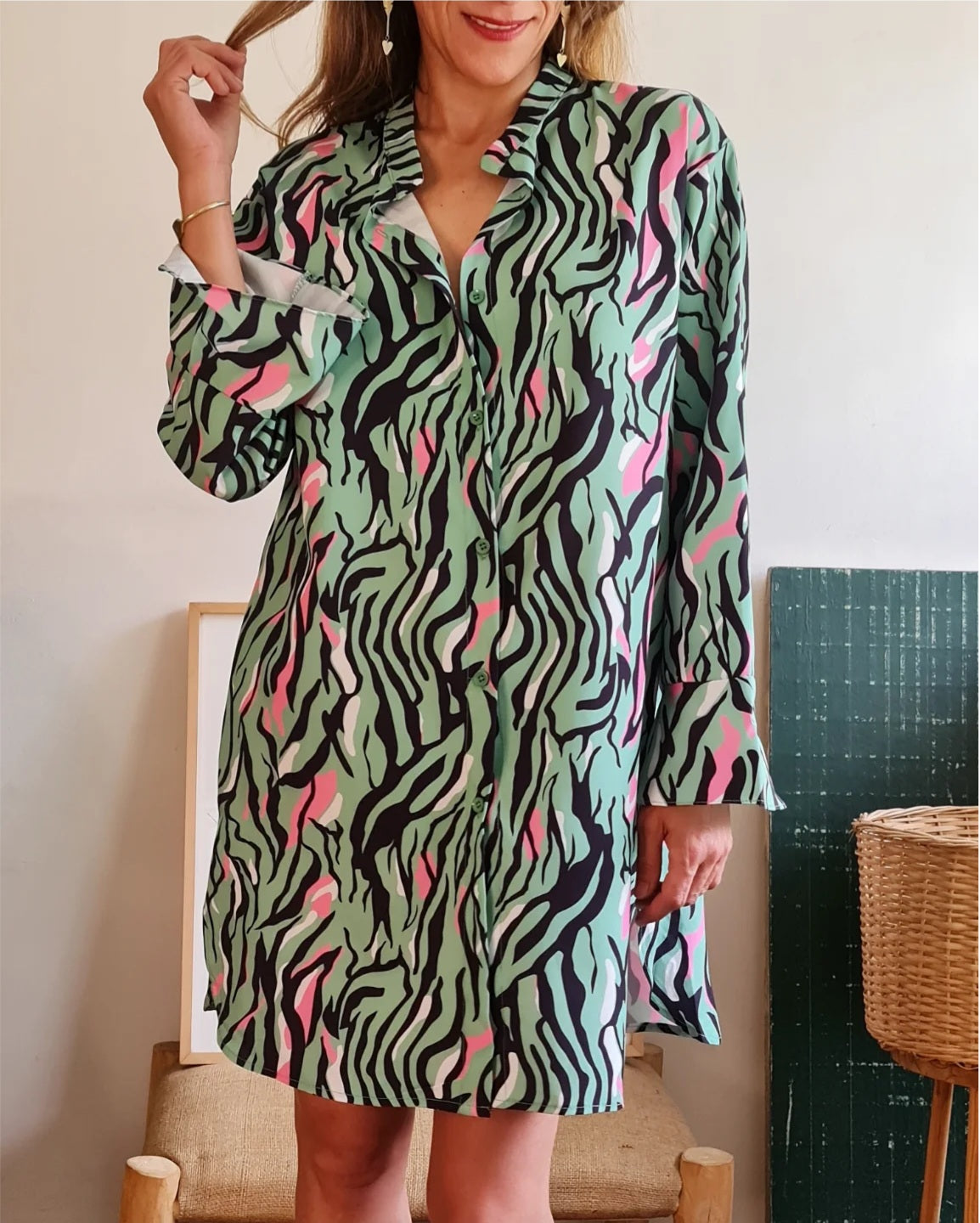 VESTIDO CAMISA PRINT VERDE/FUCSIA -40% DE DCTO.