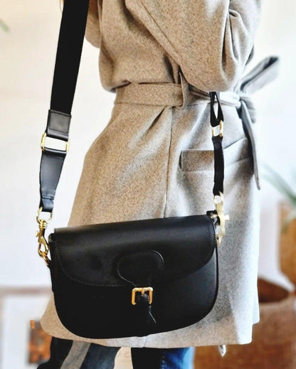 CARTERA CUERO NEGRA -15% DE DCTO. - Quemepongo