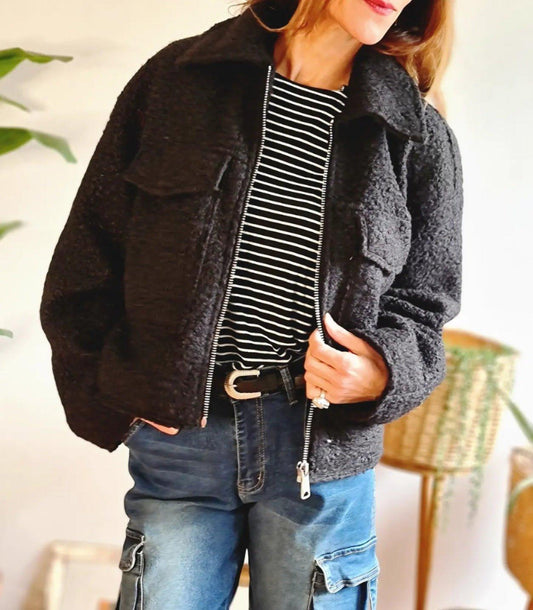 Chaqueta Boucle Negra 15% de Dto - Queme Pongo Tienda