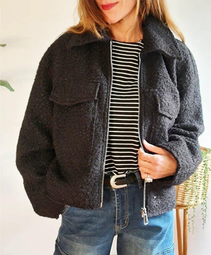 Chaqueta Boucle Negra 15% de Dto - Queme Pongo Tienda