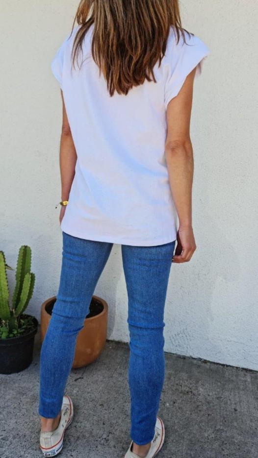 Polera Freeday 5 Colores 45% de Dto - Queme Pongo Tienda